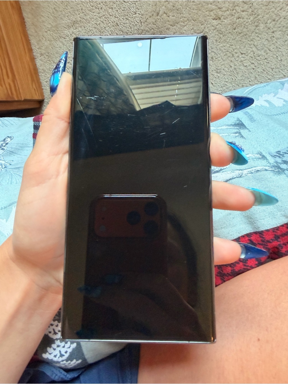Samsung Galaxy S 23 Ultra - Picture 3 of 8